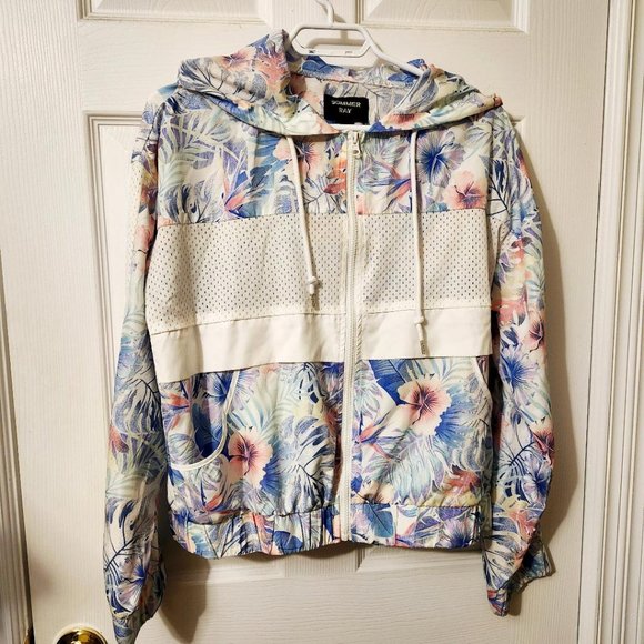 Sommer Ray Retro Windbreaker - Picture 1 of 4